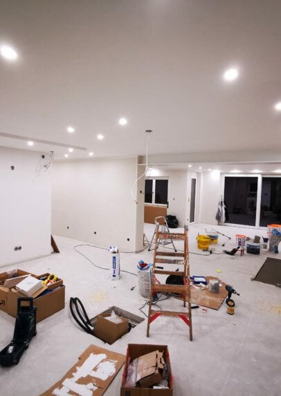 Ansicht nach Fertigstellung des Wanddurchbruches (Umbau) in einem Wohnhaus in Augsburg (Bayern) Ansicht nach Fertigstellung des Wanddurchbruches (Umbau) in einem Wohnhaus in Augsburg (Bayern)