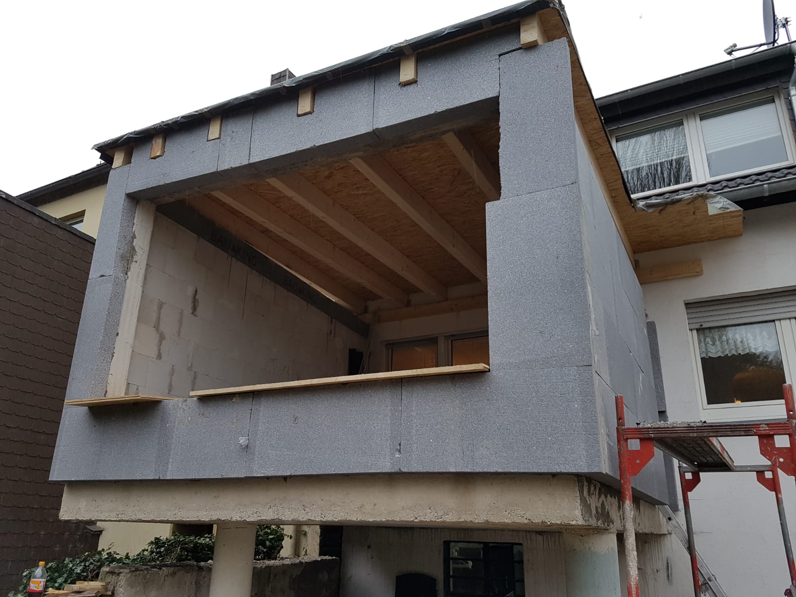 Ansicht Rohbau vom Anbau eines Einfamilienhauses bei Dortmund (NRW) Ansicht Rohbau vom Anbau eines Einfamilienhauses bei Dortmund (NRW)