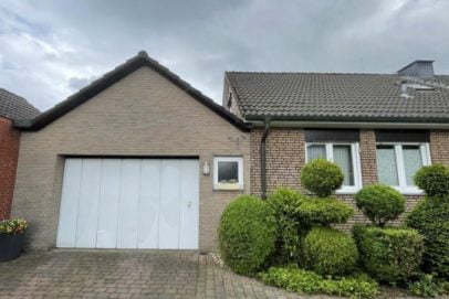 Straßenansicht für einen Sanierungsfahrplan eines Einfamilienhauses in Everswinkel (NRW) Straßenansicht für einen Sanierungsfahrplan eines Einfamilienhauses in Everswinkel (NRW)