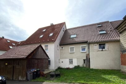 Sanierungsfahrplan von einem Mehrfamilienhaus in Schönaich (Baden-Württemberg) – Rückseite des Gebäudes Sanierungsfahrplan von einem Mehrfamilienhaus in Schönaich (Baden-Württemberg) – Rückseite des Gebäudes